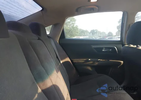 2013 Nissan Altima 2.5 S from USA, damaged, VIN 1N4AL3AP3DN530535